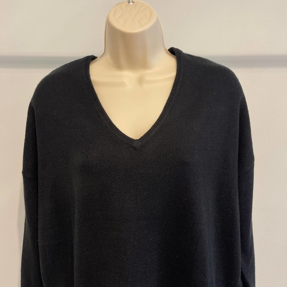 Verve ami Black V Neck Acrylic Sweater with Zippers‎ Medium Pre-owned - Picture 2 of 8